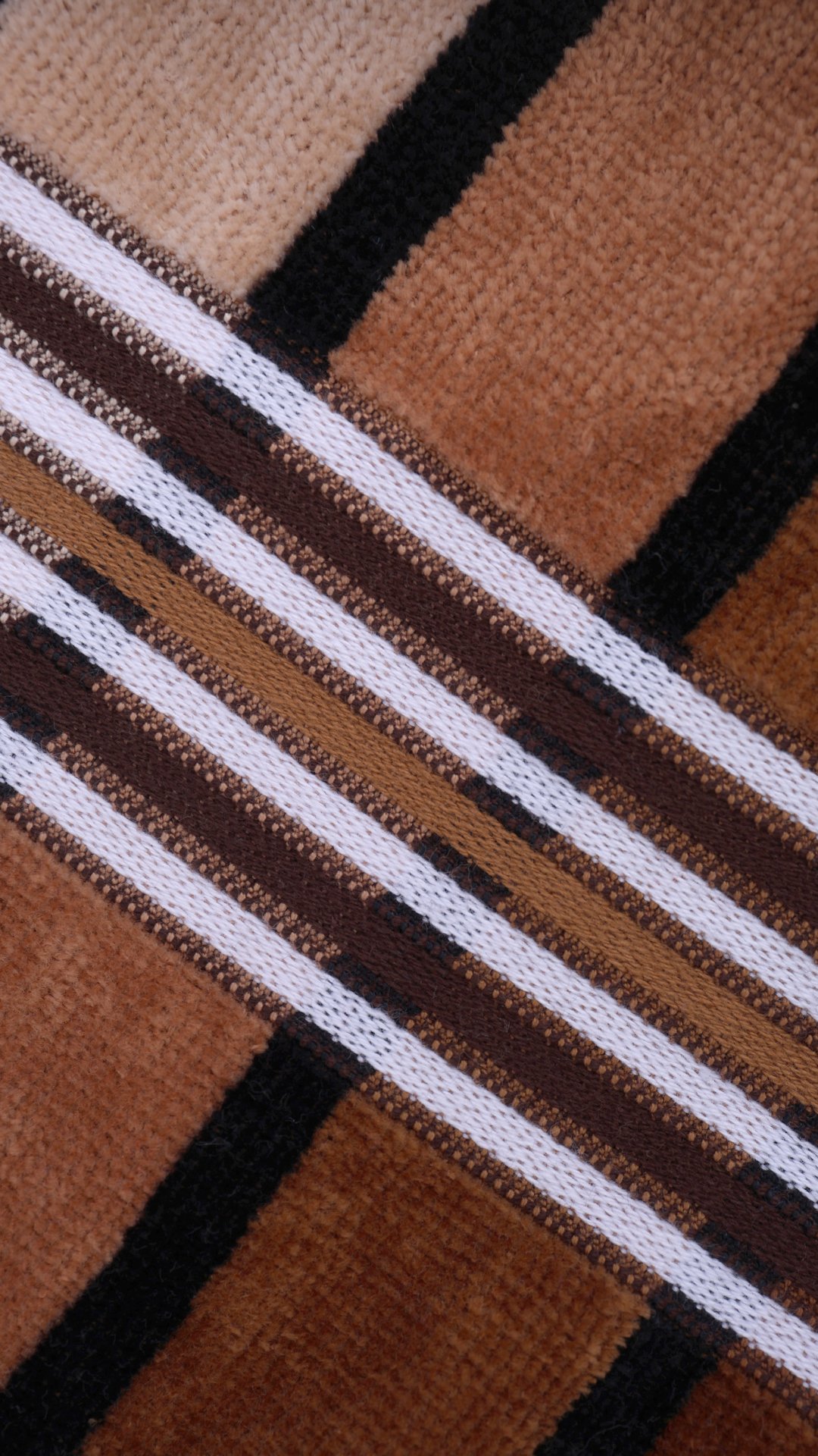 Texxora ColorWave Classic Wrap (Medium) – 70x140cm | Premium Designer Cotton Towel | Soft, Absorbent & Everyday Luxury - Image 17